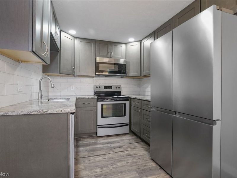 4623-A Cox Drive, Stow, OH 44224 Photo 7