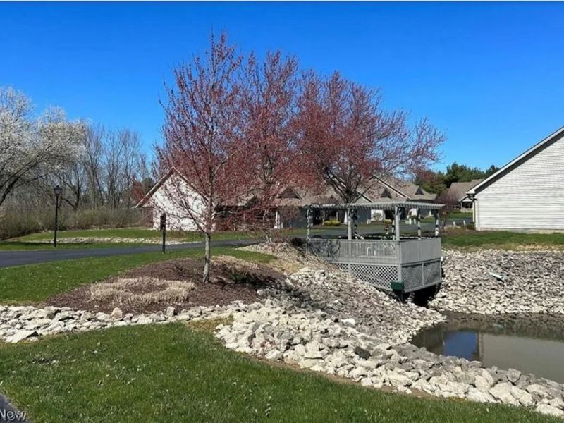 62 E Western Reserve Road, Unit 3, Poland, OH 44514 Photo 3
