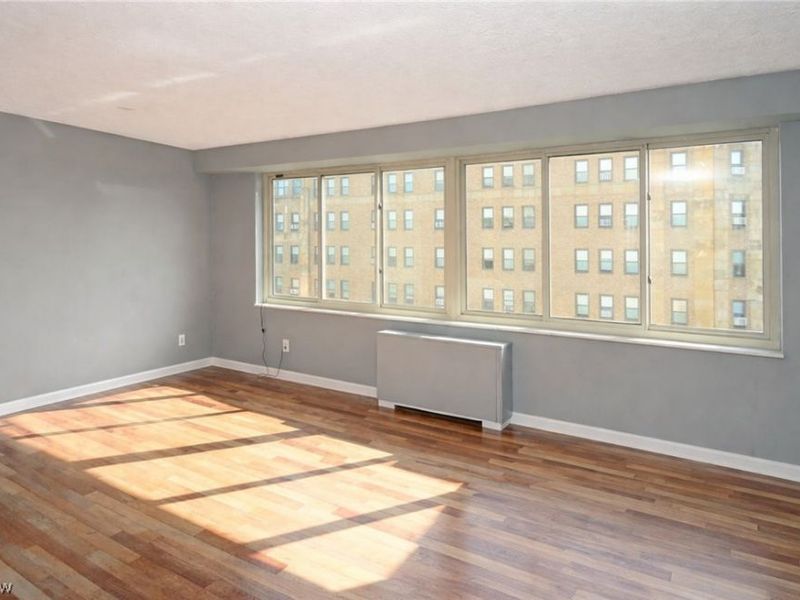 12520 Edgewater Drive, Unit 809, Lakewood, OH 44107 Photo 5