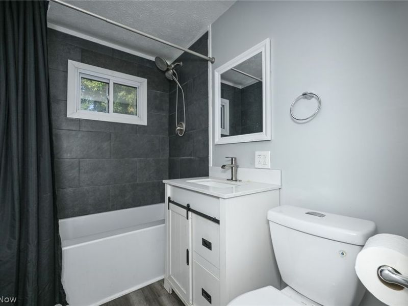 1321 Clinton Avenue SE, North Canton, OH 44720 Photo 17