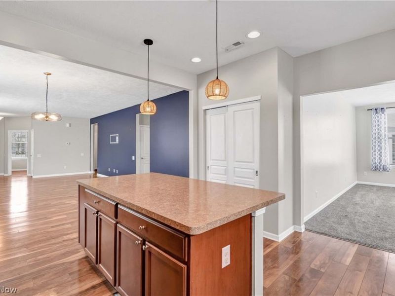 37855 Dakota Drive, North Ridgeville, OH 44039 Photo 5