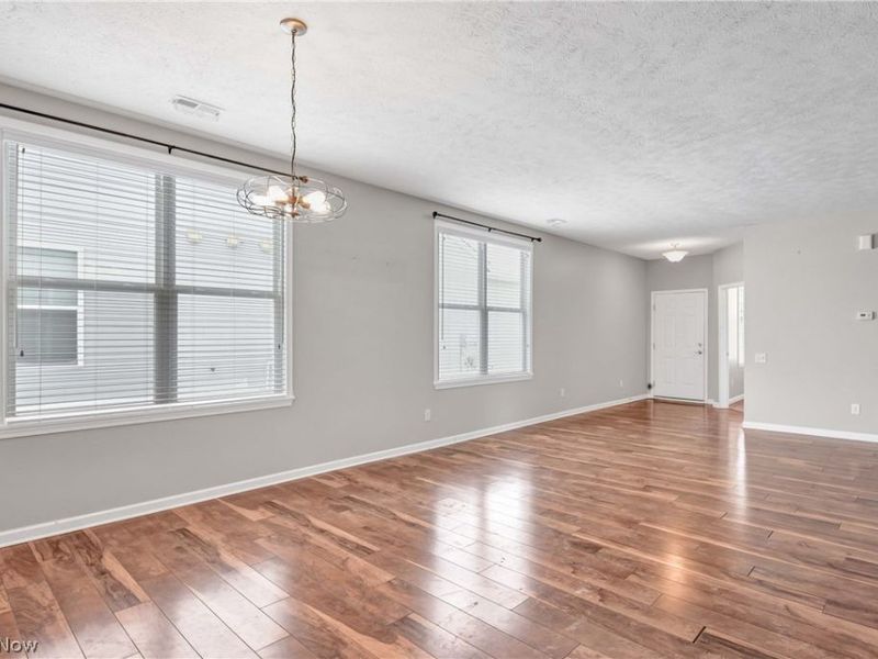 37855 Dakota Drive, North Ridgeville, OH 44039 Photo 7