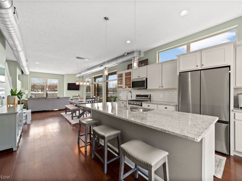 5900 Breakwater Avenue, Cleveland, OH 44102 Photo 11