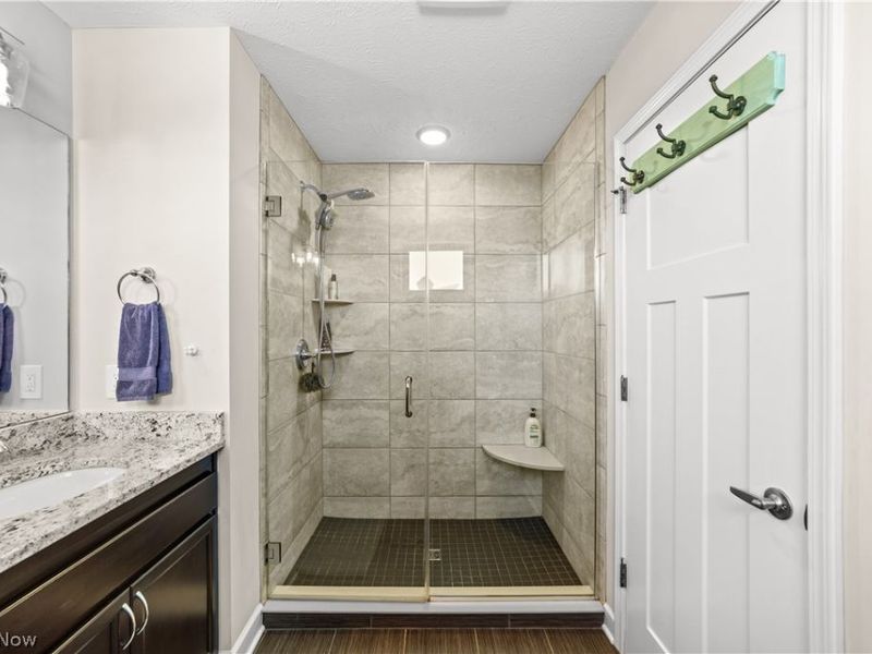 5900 Breakwater Avenue, Cleveland, OH 44102 Photo 22