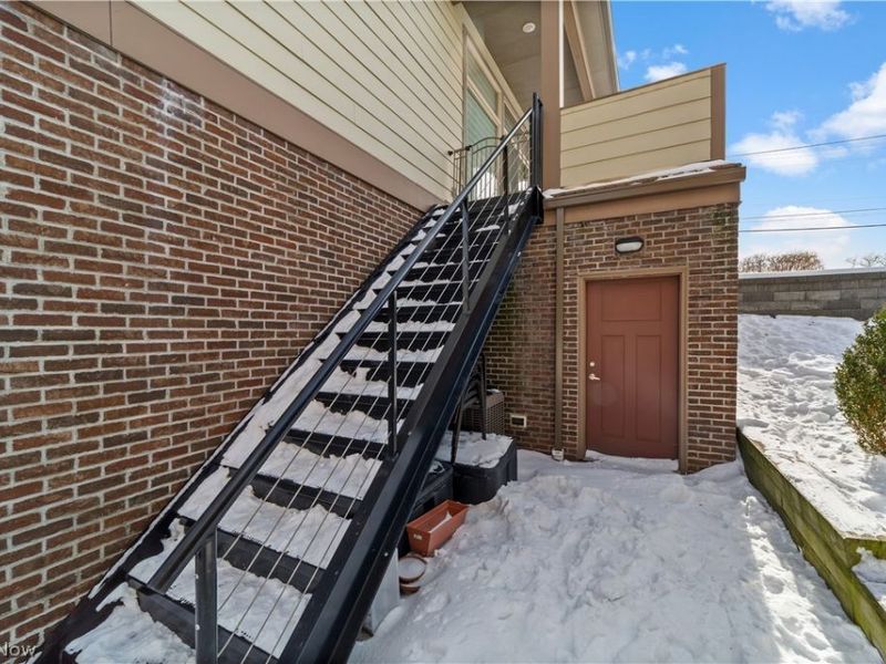 5900 Breakwater Avenue, Cleveland, OH 44102 Photo 27