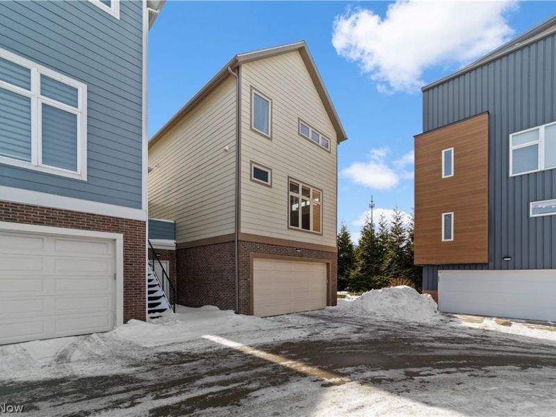 5900 Breakwater Avenue, Cleveland, OH 44102 Photo 29