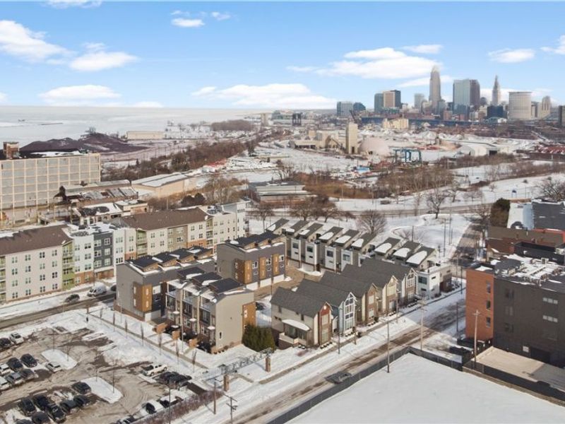 5900 Breakwater Avenue, Cleveland, OH 44102 Photo 30