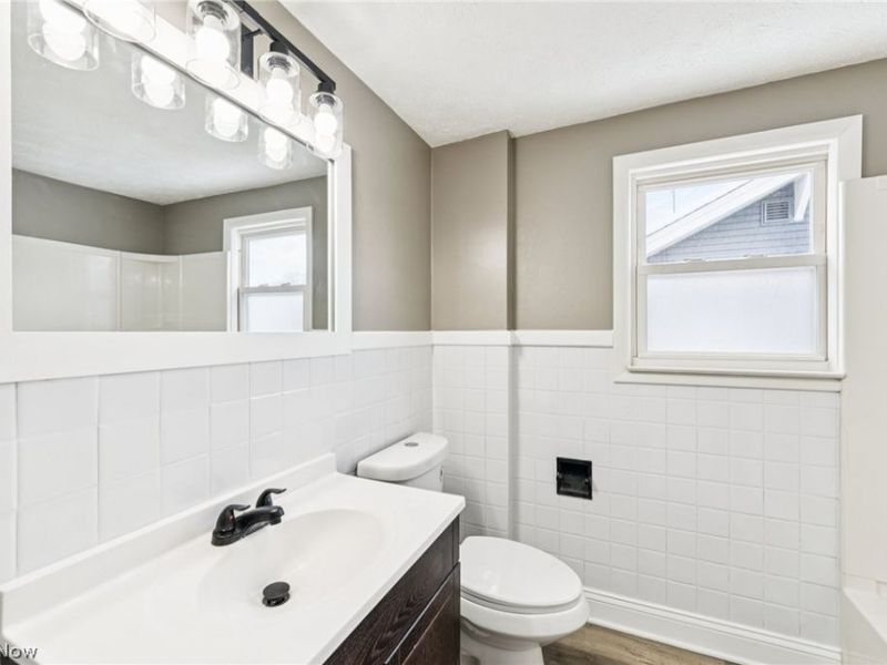 279 Birchwood Avenue, Cuyahoga Falls, OH 44221 Photo 9