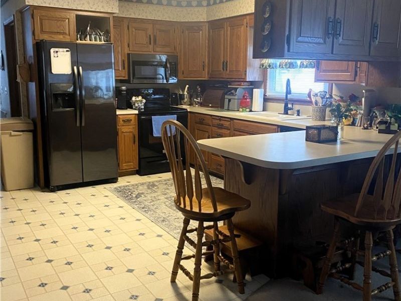 1068 Thomas Drive SW, New Philadelphia, OH 44663 Photo 10