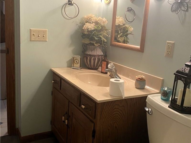 1068 Thomas Drive SW, New Philadelphia, OH 44663 Photo 13