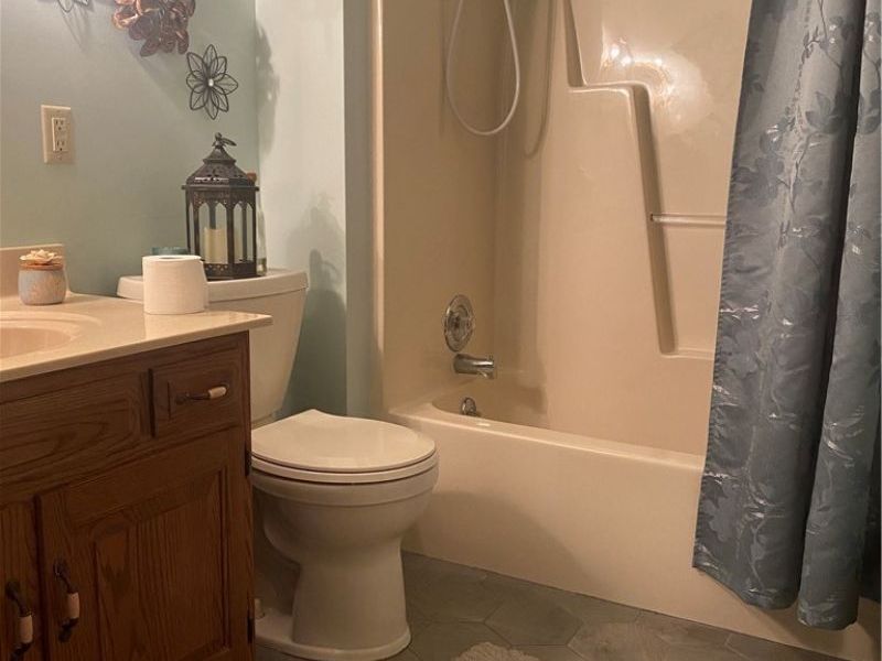 1068 Thomas Drive SW, New Philadelphia, OH 44663 Photo 14