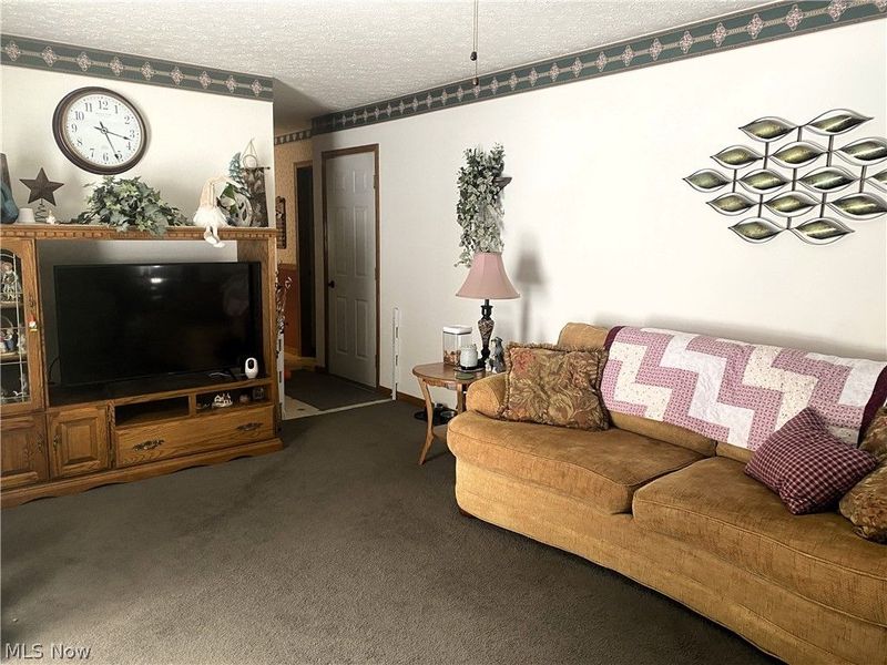 1068 Thomas Drive SW, New Philadelphia, OH 44663 Photo 16