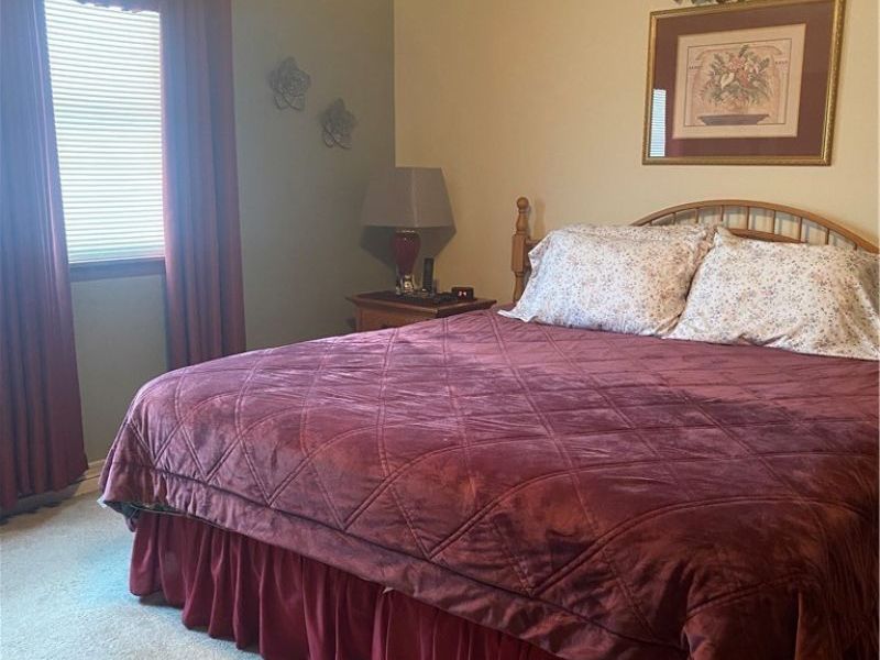 1068 Thomas Drive SW, New Philadelphia, OH 44663 Photo 19