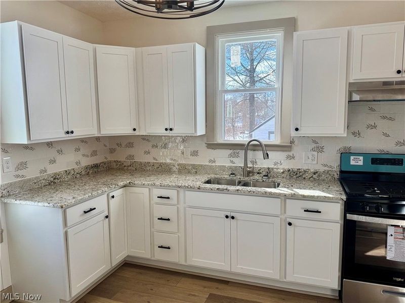 779 Huron Street, Grafton, OH 44044 Photo 6