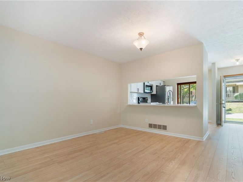 4987 Searls Drive NW, North Canton, OH 44720 Photo 9