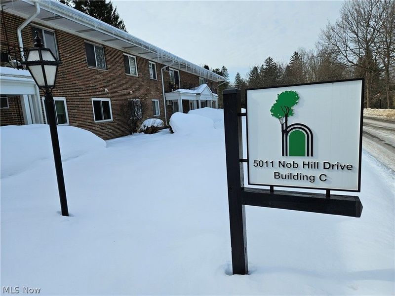 5011 Nob Hill Drive, Unit 11C, Chagrin Falls, OH 44022 Photo 2