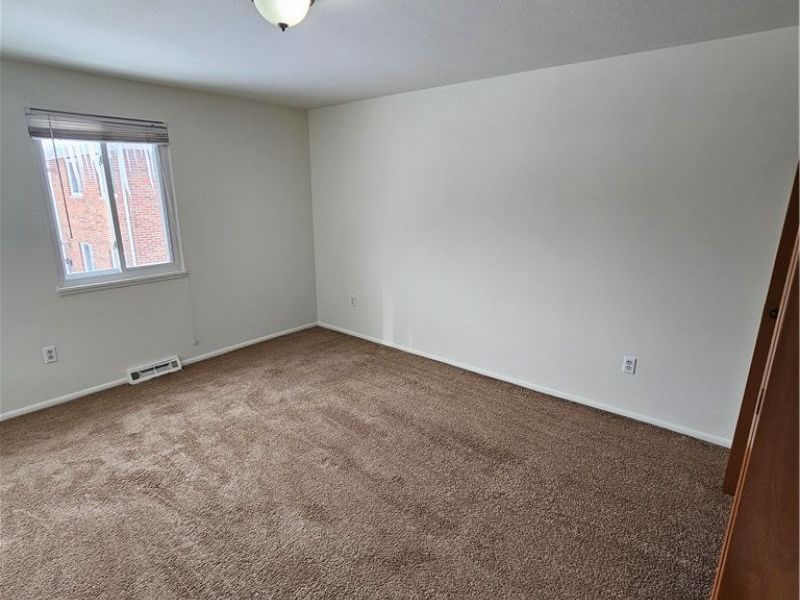 111 E Sprague Road, Seven Hills, OH 44131 Photo 12