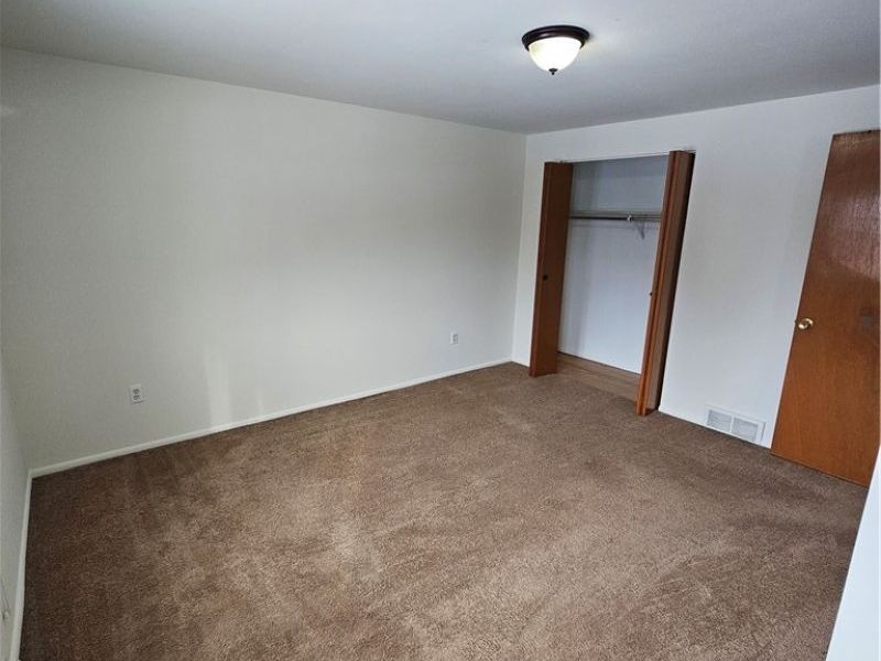 111 E Sprague Road, Seven Hills, OH 44131 Photo 13