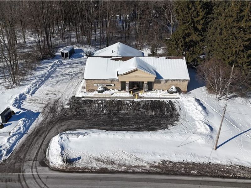 9074 Market Street, North Lima, OH 44452 Photo 5