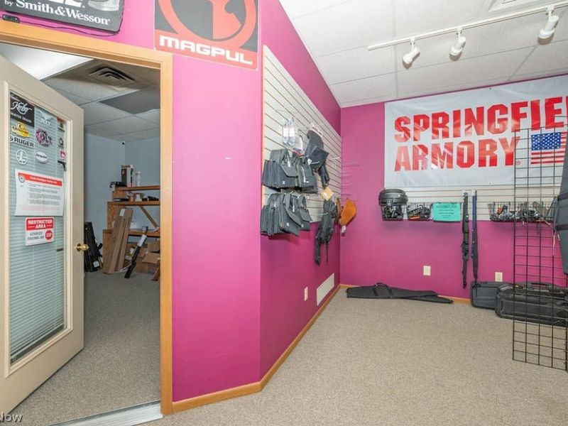 9074 Market, North Lima, OH 44452 Photo 14