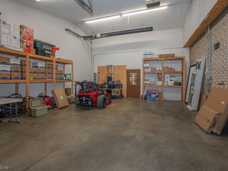 9074 Market, North Lima, OH 44452 Photo 42