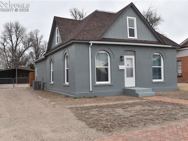 805 Raton Avenue, La Junta, CO 81050