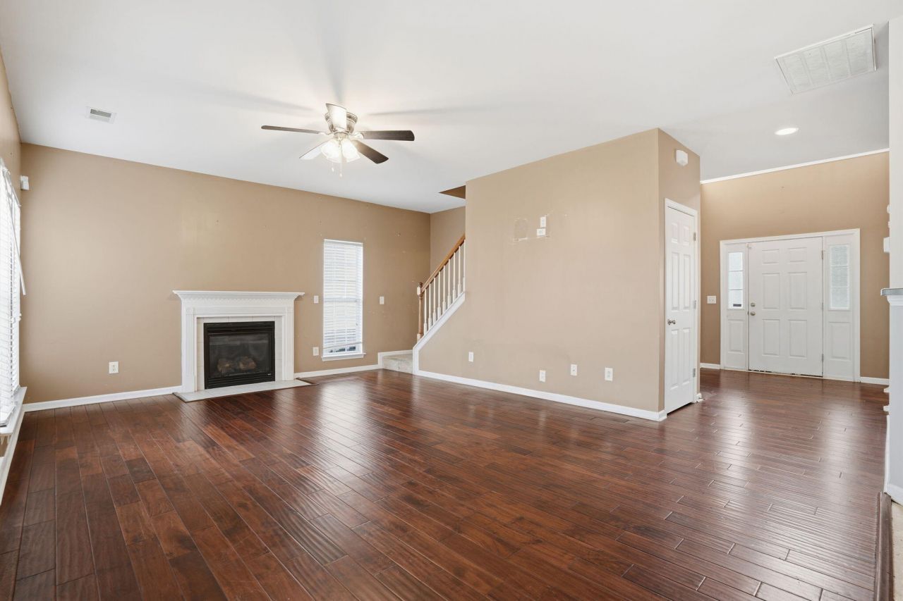 9672 Pebble Creek Boulevard Photo 10