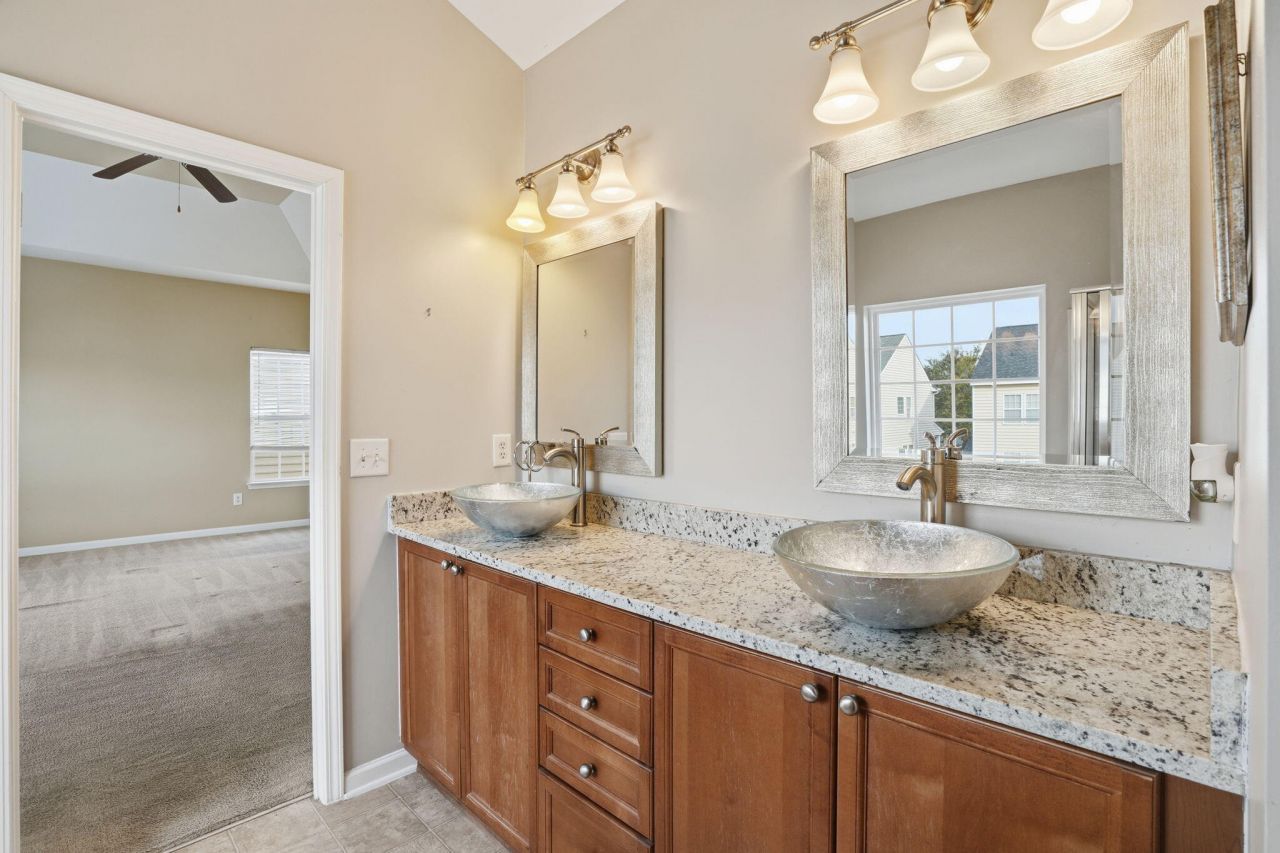 9672 Pebble Creek Boulevard Photo 31