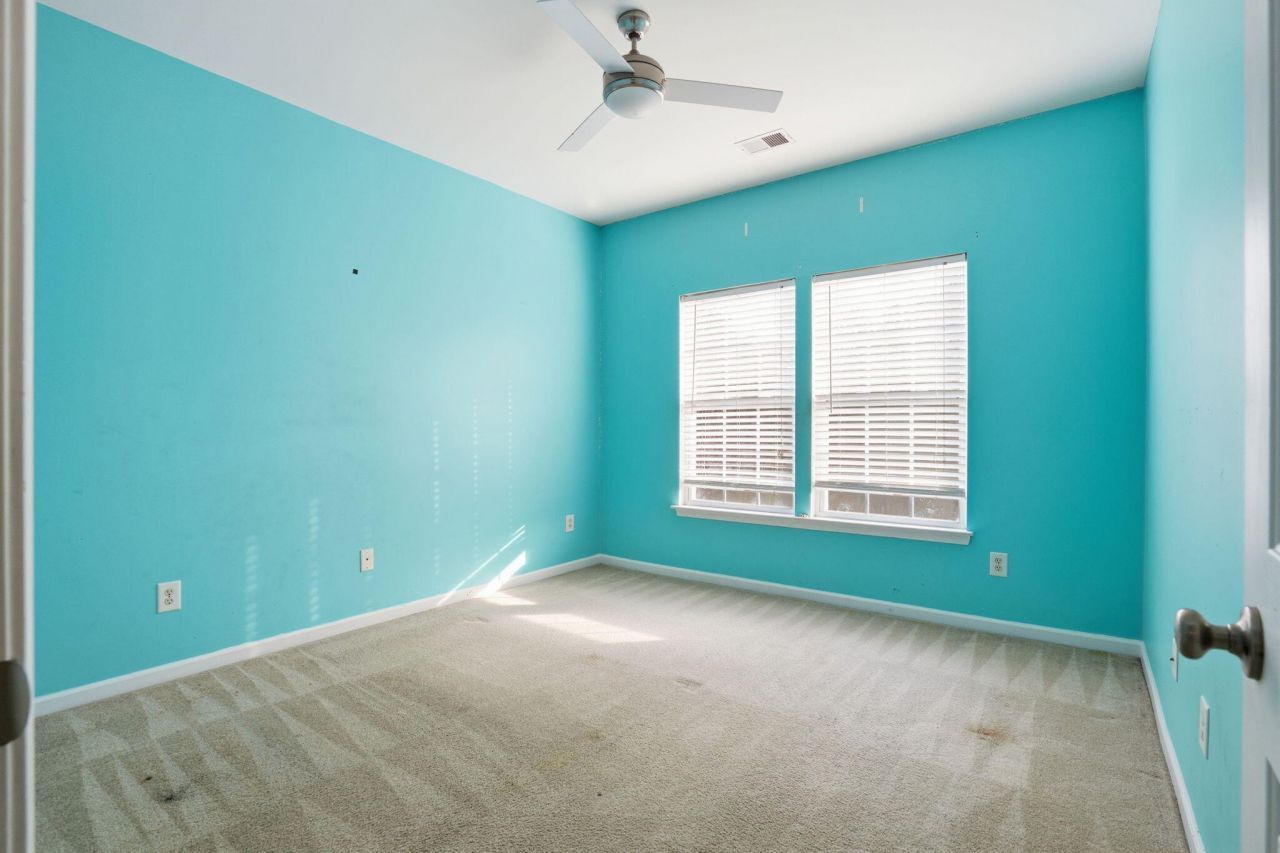 9672 Pebble Creek Boulevard Photo 34