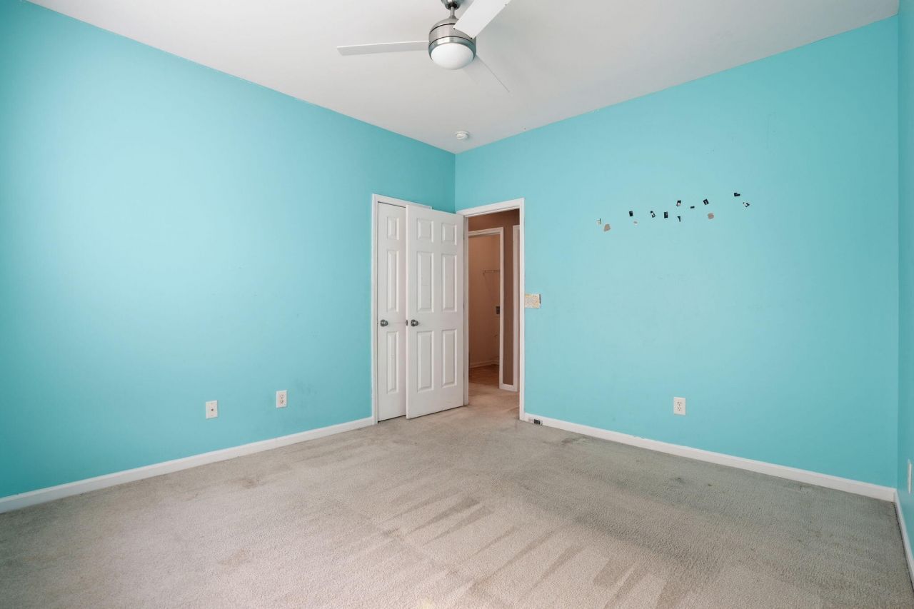 9672 Pebble Creek Boulevard Photo 35