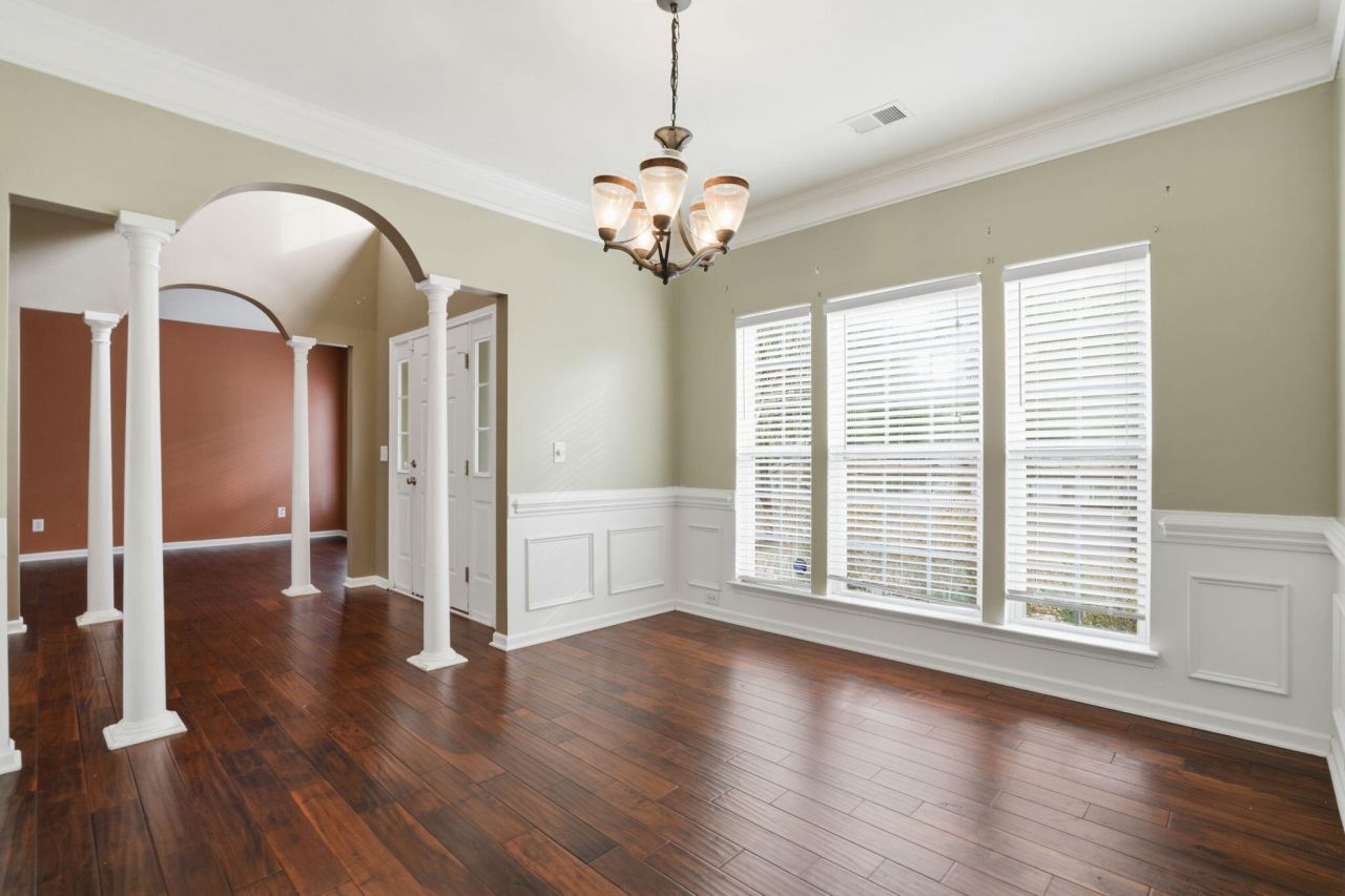 9672 Pebble Creek Boulevard Photo 8