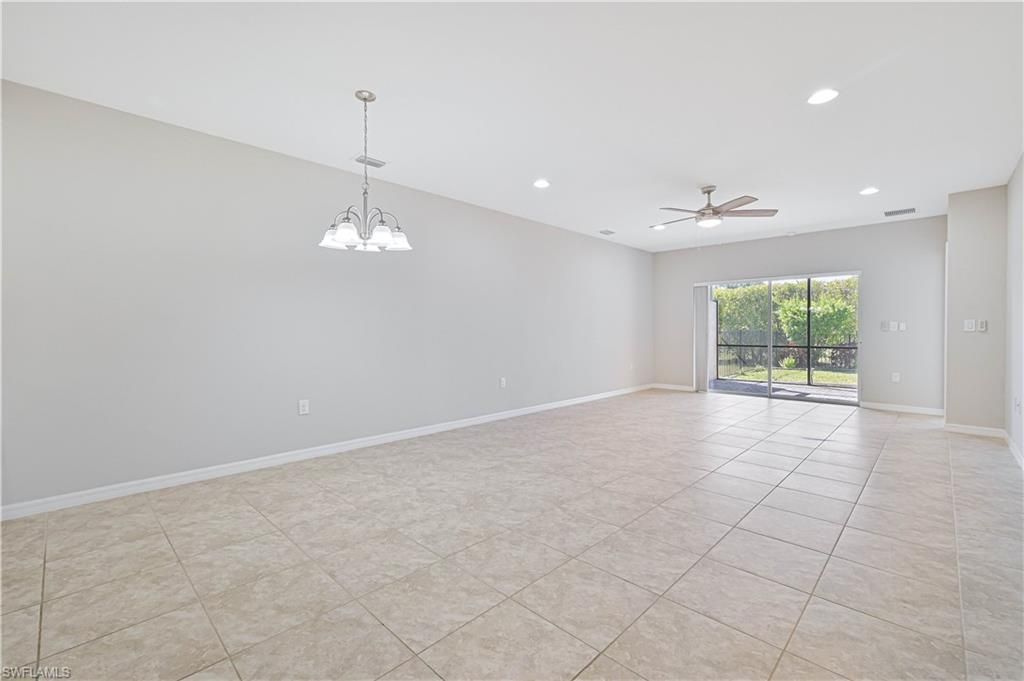 4365 Dutchess Park Rd, Fort Myers, FL 33916 Photo