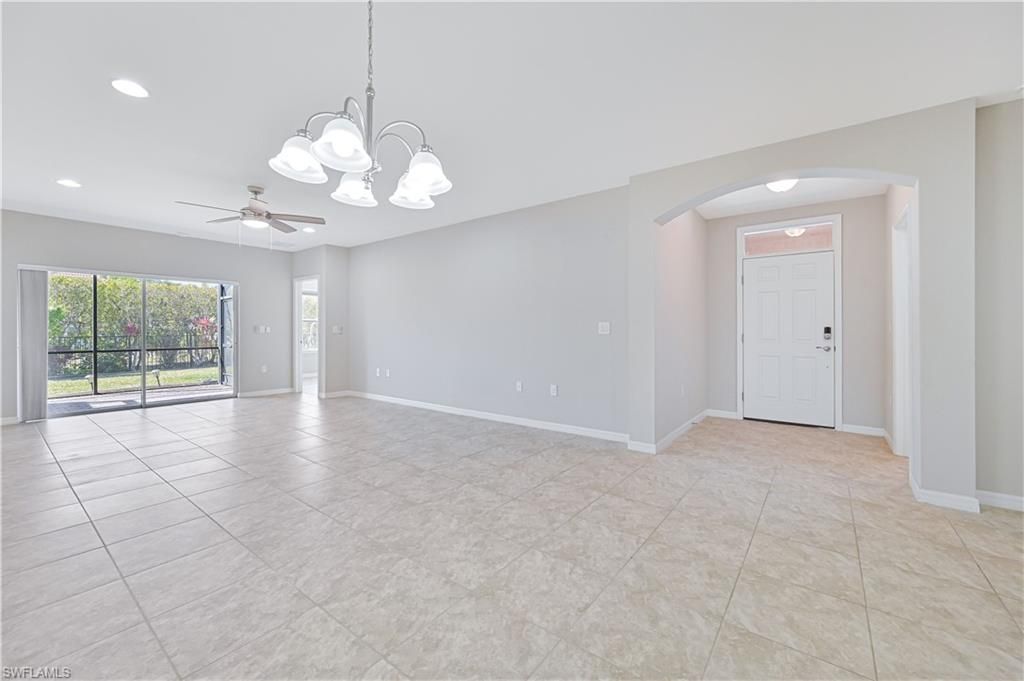 4365 Dutchess Park Rd, Fort Myers, FL 33916 Photo