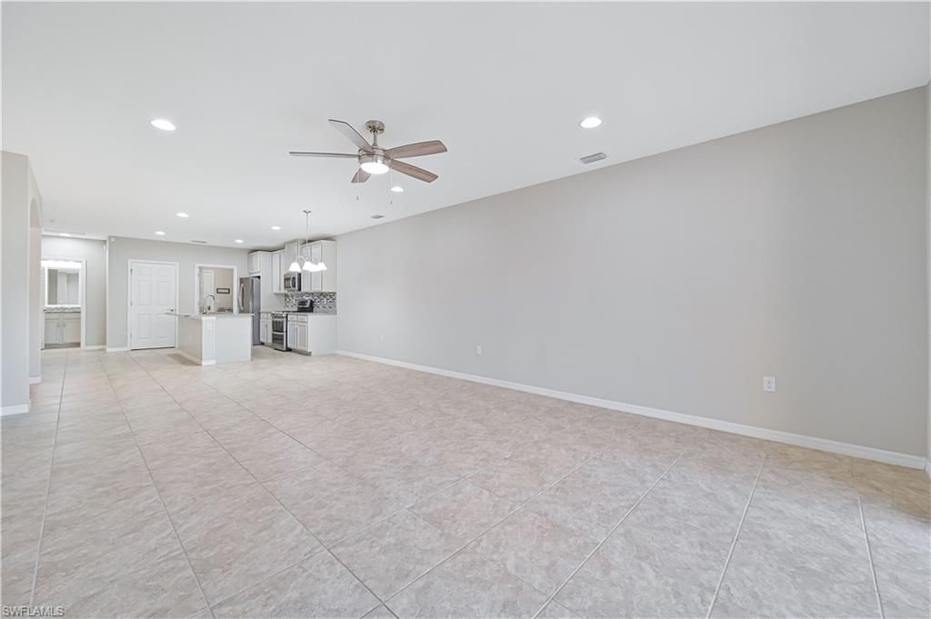 4365 Dutchess Park Rd, Fort Myers, FL 33916 Photo