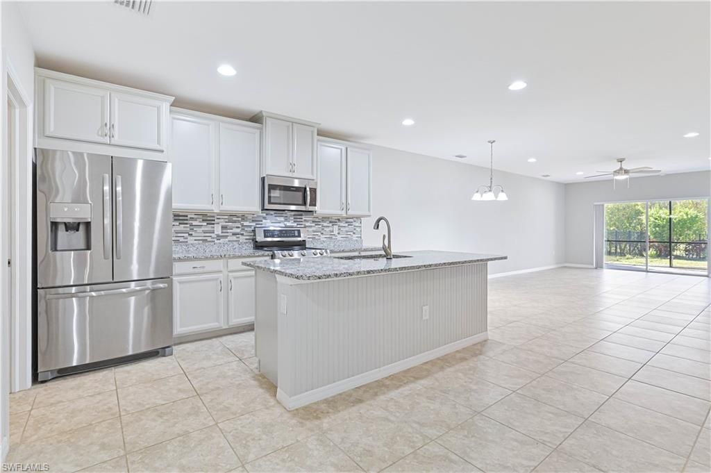 4365 Dutchess Park Rd, Fort Myers, FL 33916 Photo