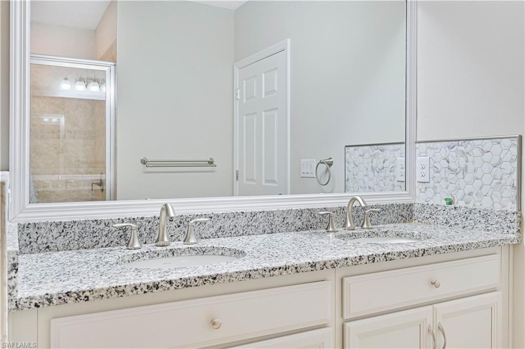 4365 Dutchess Park Rd, Fort Myers, FL 33916 Photo