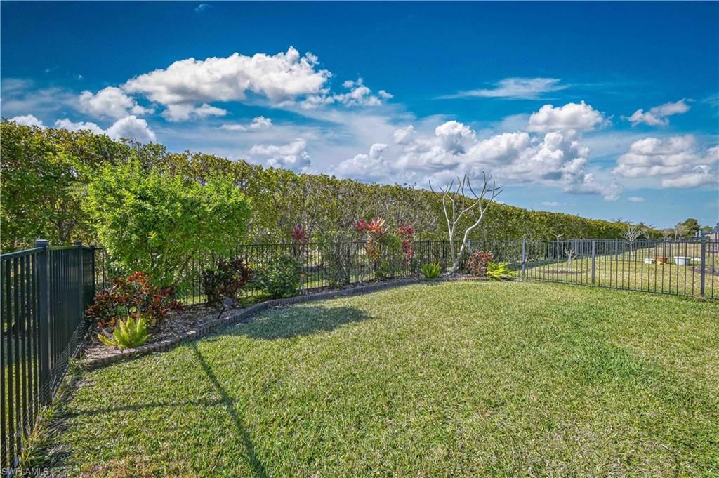 4365 Dutchess Park Rd, Fort Myers, FL 33916 Photo