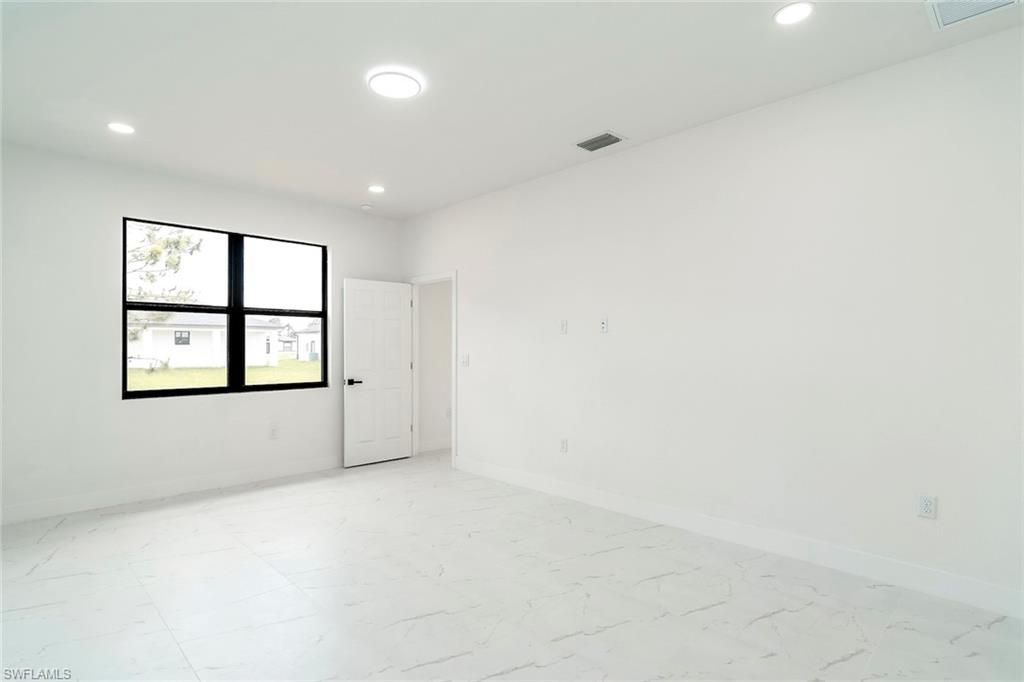 2809 18th St Sw, Lehigh Acres, FL 33976 Photo