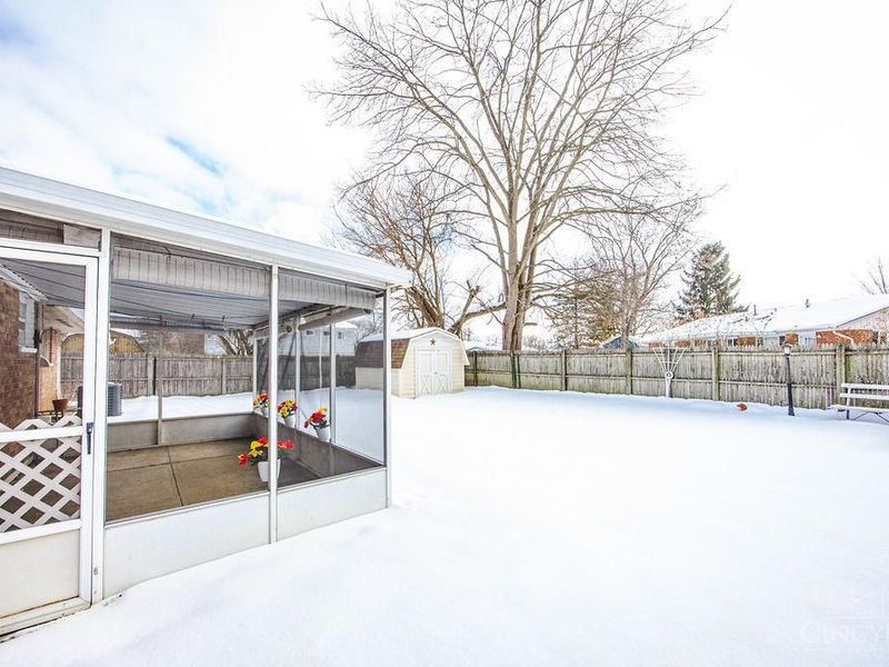 147 N Ruskin Drive, Springdale, OH 45246 Photo 32