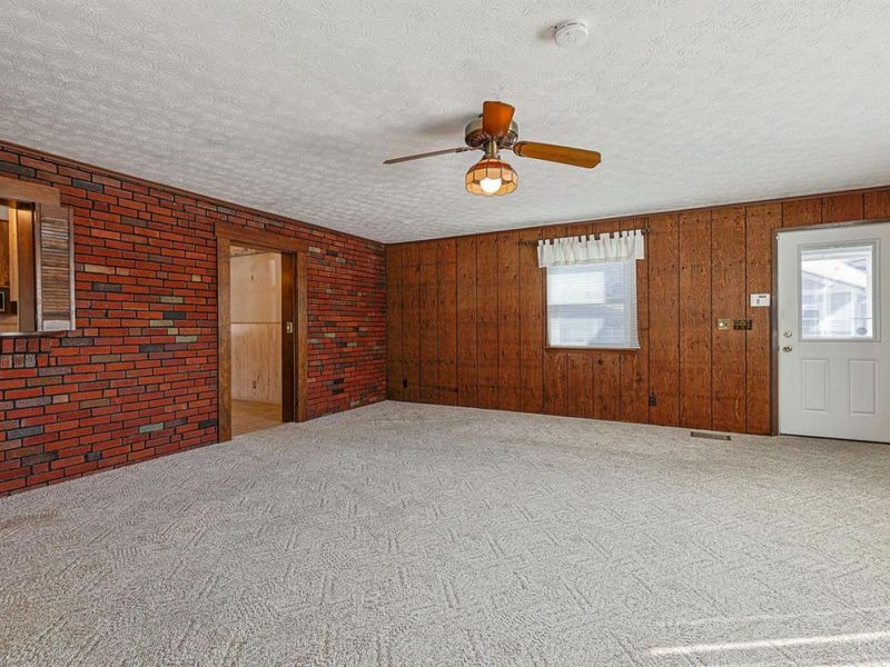 103 W Crest Drive, Reading, OH 45215 Photo 10