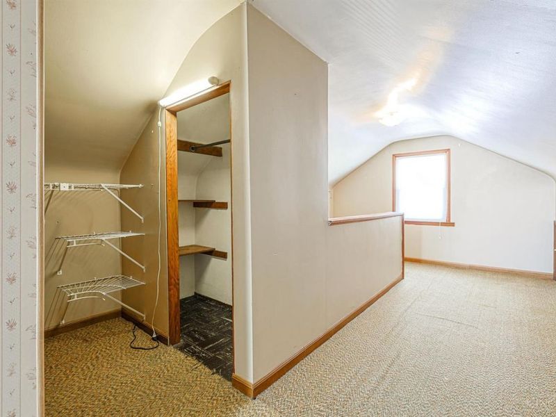 103 W Crest Drive, Reading, OH 45215 Photo 22