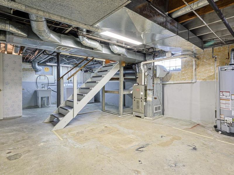 103 W Crest Drive, Reading, OH 45215 Photo 30