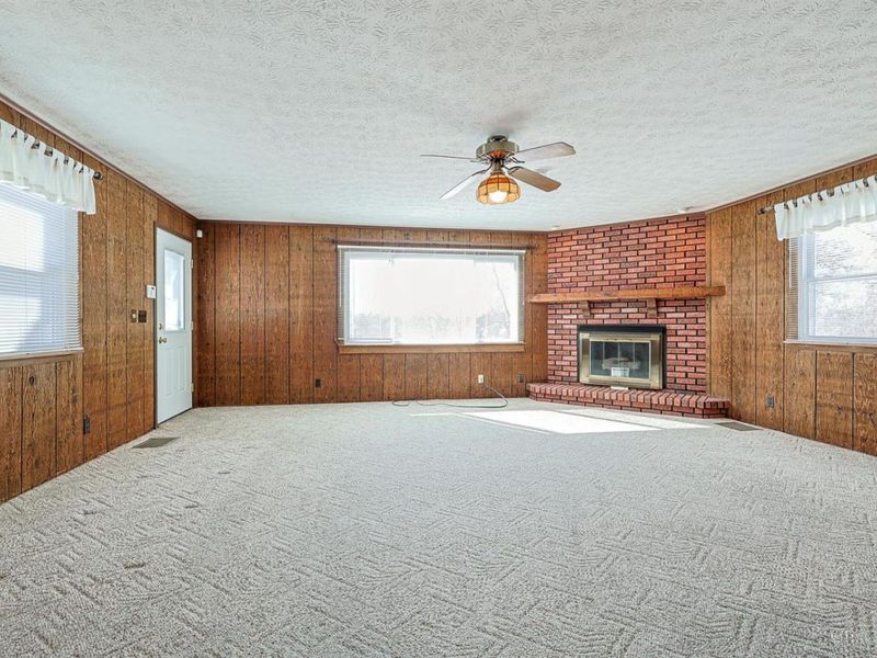 103 W Crest Drive, Reading, OH 45215 Photo 8