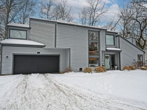 2 Stoney Creek Lane, Terrace Park, OH 45174