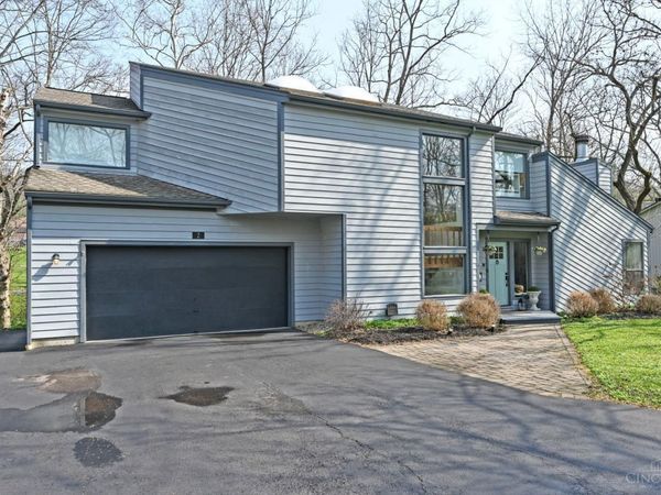 2 Stoney Creek Lane, Terrace Park, OH 45174
