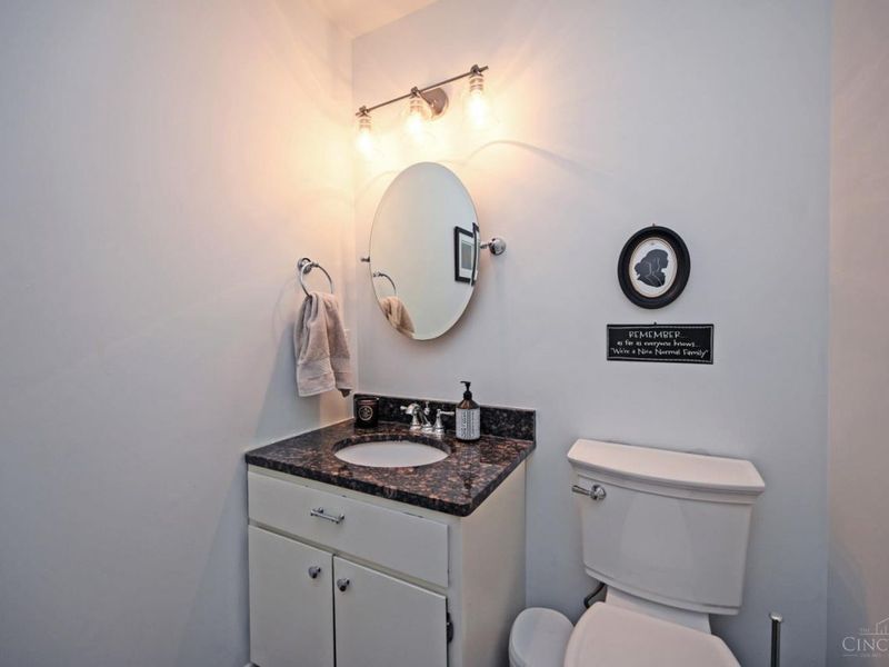 2 Stoney Creek Lane, Terrace Park, OH 45174 Photo 31