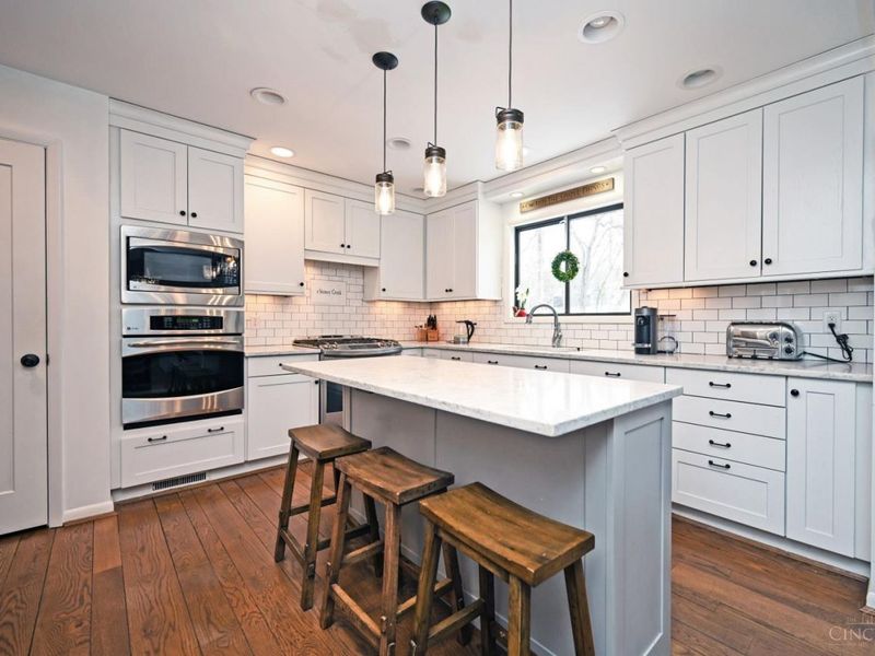 2 Stoney Creek Lane, Terrace Park, OH 45174 Photo 6