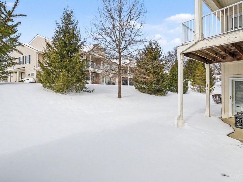9305 Bridgecreek Drive, Springfield Twp., OH 45231 Photo 23