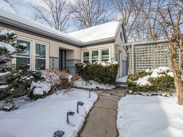 8837 Montgomery Road, Sycamore Twp, OH 45236