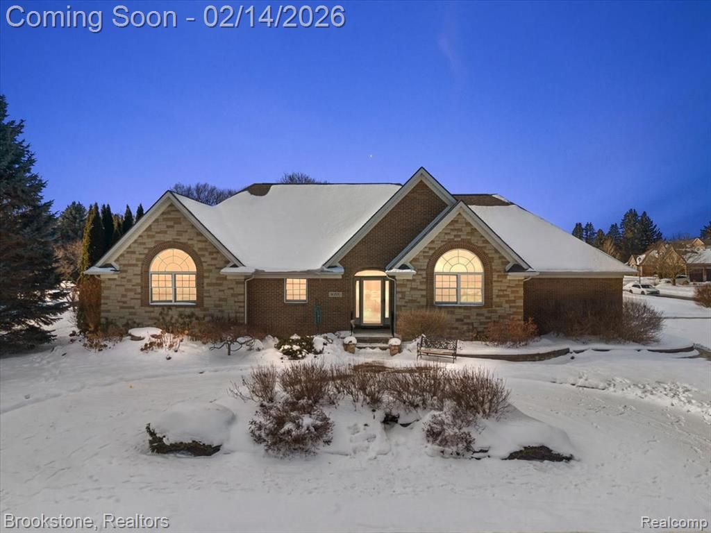 36576 Lauren Street, New Baltimore, MI 48047 Main Photo